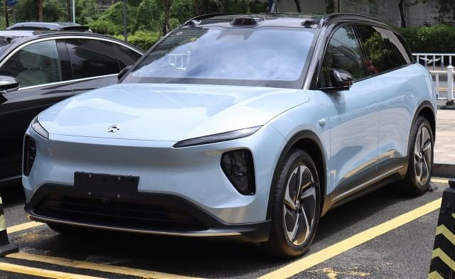 2023 NIO ES6